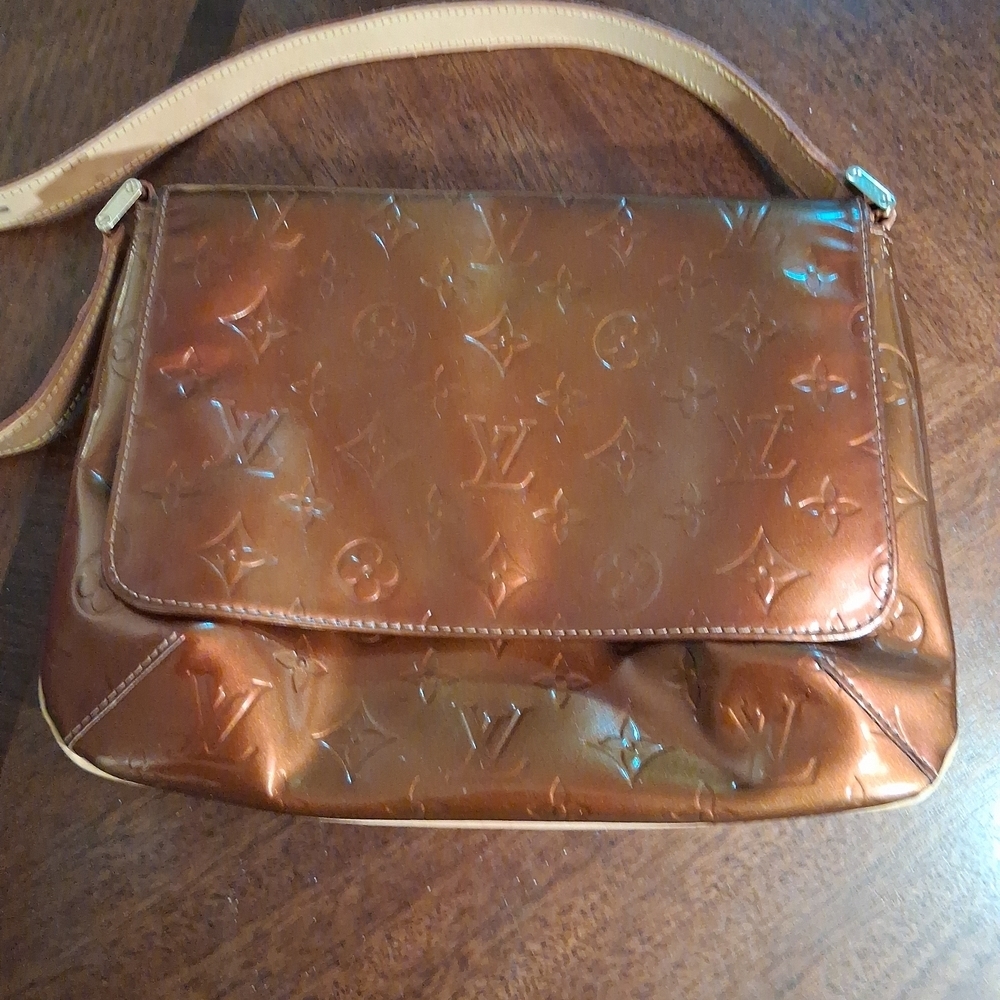 Louis Vuitton Brown Monogram Shoulder Bag - Picture 14 of 15